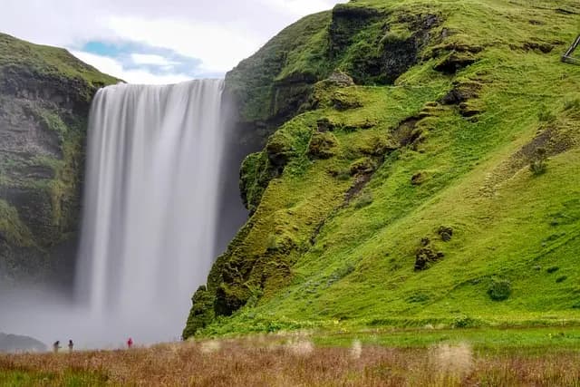 5 Escapadas Fáciles para Disfrutar de la Naturaleza Sin Estrés